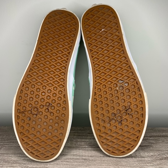 Vans Women’s Asher Green White Check Slip Ons - Picture 8 of 8